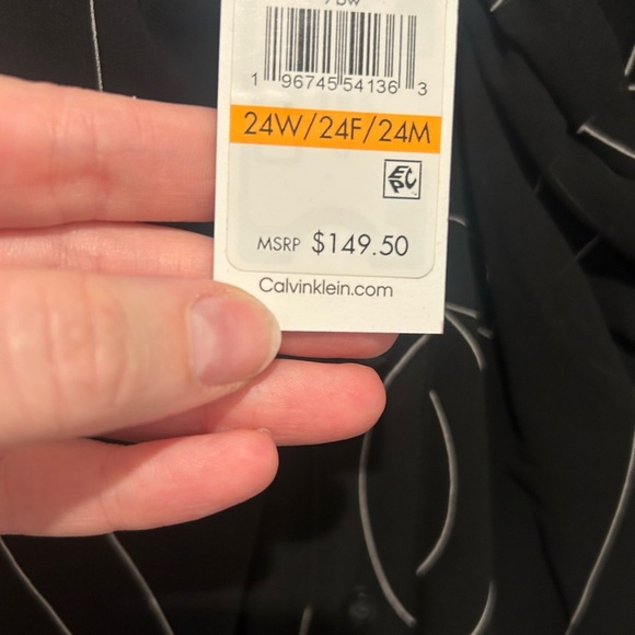 NWT Calvin Klein Women’s Plus Size 24 Graphic Logo Dress - Picture 6 of 13